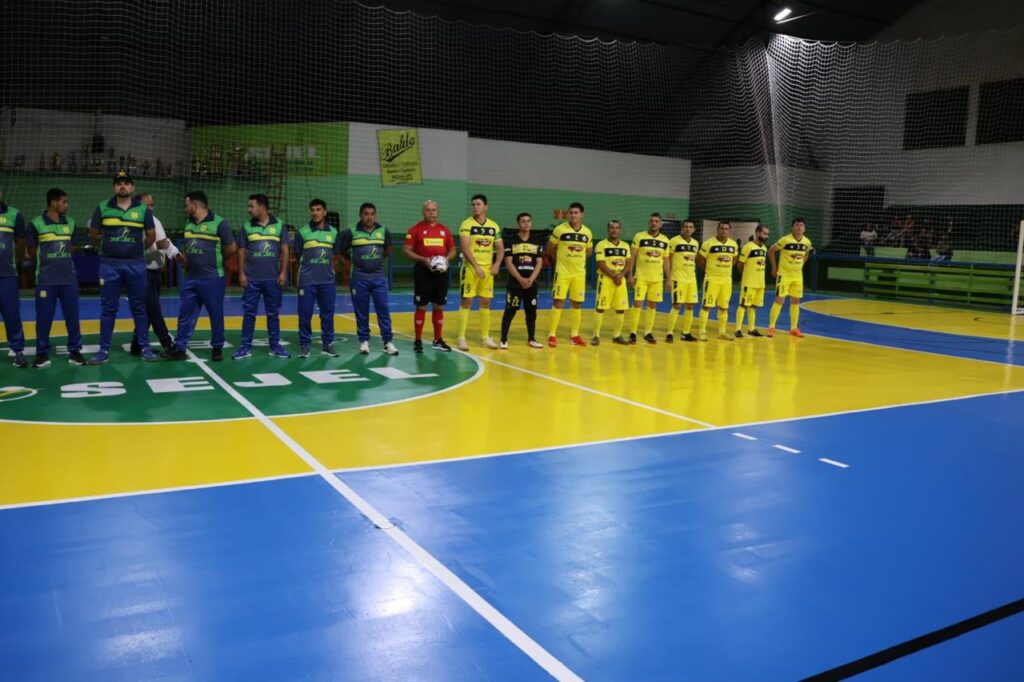 Paranhos abre com sucesso a 26ª Copa Inverno de Futsal “Marcos Peres”