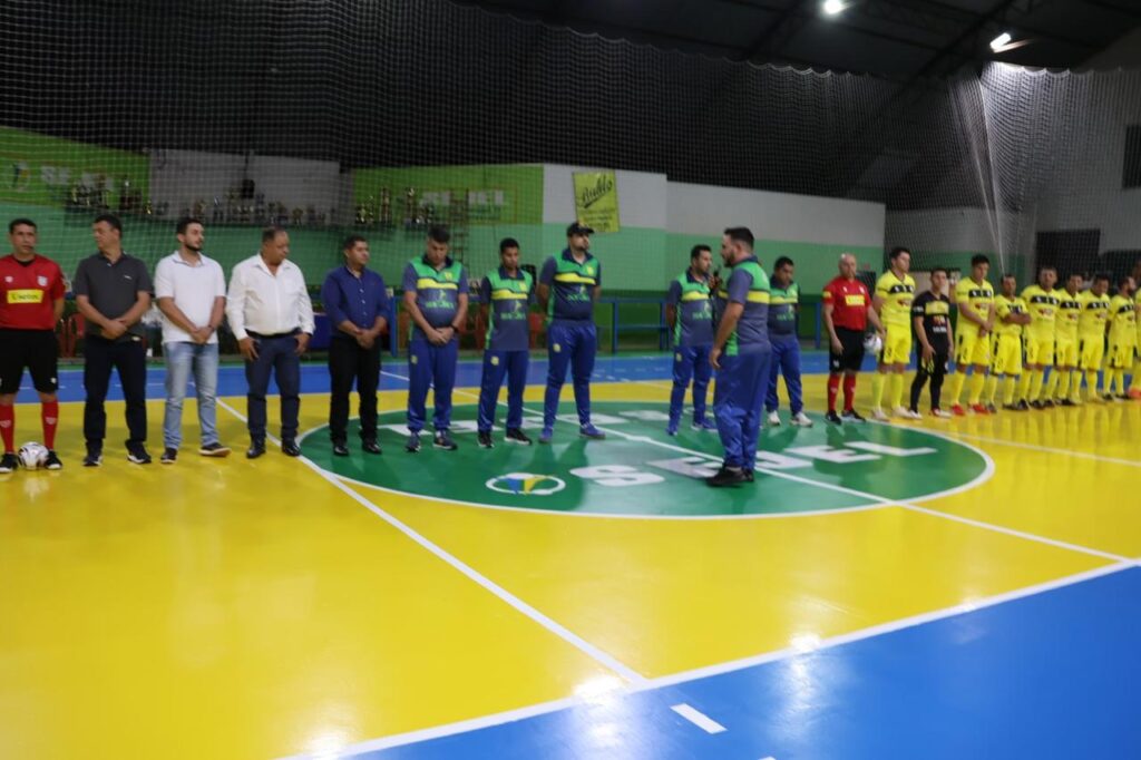 Paranhos abre com sucesso a 26ª Copa Inverno de Futsal “Marcos Peres”