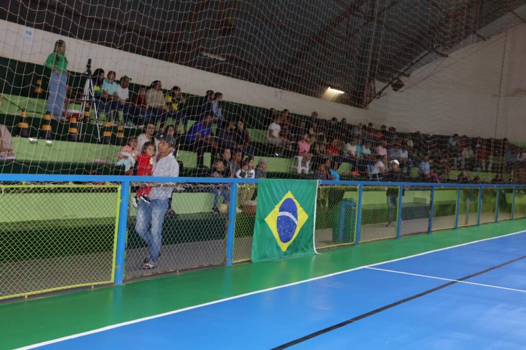 Paranhos abre com sucesso a 26ª Copa Inverno de Futsal “Marcos Peres”