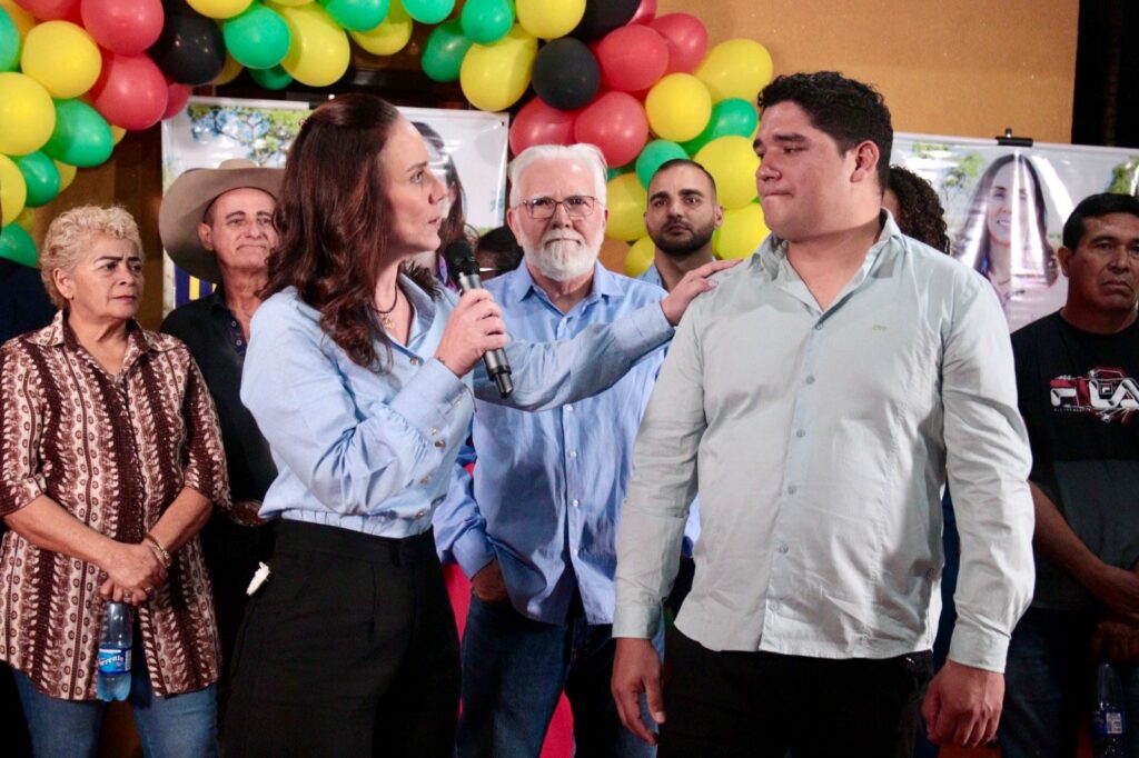 Com sucesso de público, convenção do MDB homologa Najla Mariano como pré-candidata a prefeita de Coronel Sapucaia