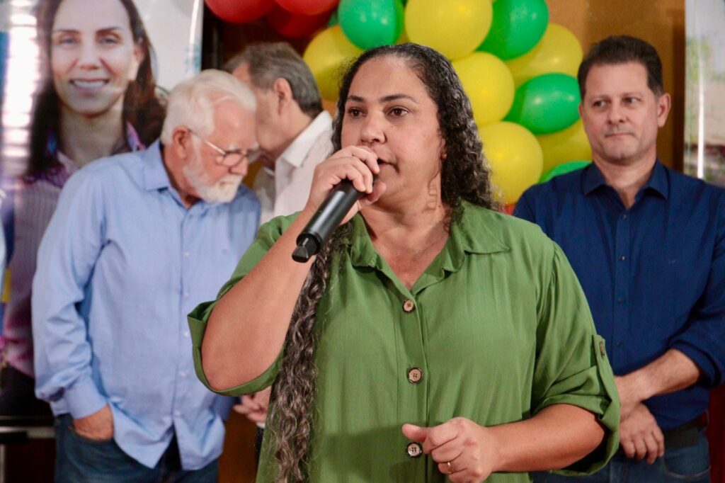 Com sucesso de público, convenção do MDB homologa Najla Mariano como pré-candidata a prefeita de Coronel Sapucaia