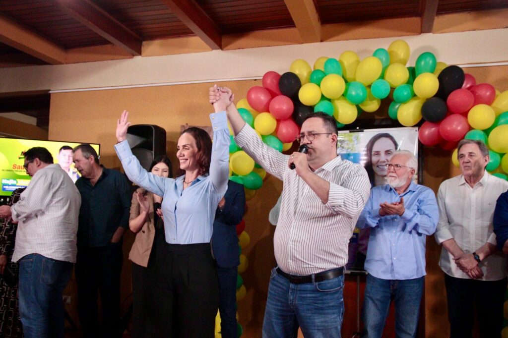 Com sucesso de público, convenção do MDB homologa Najla Mariano como pré-candidata a prefeita de Coronel Sapucaia