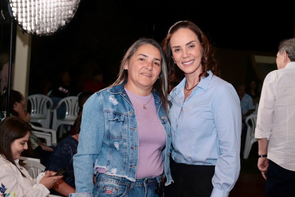 Com sucesso de público, convenção do MDB homologa Najla Mariano como pré-candidata a prefeita de Coronel Sapucaia