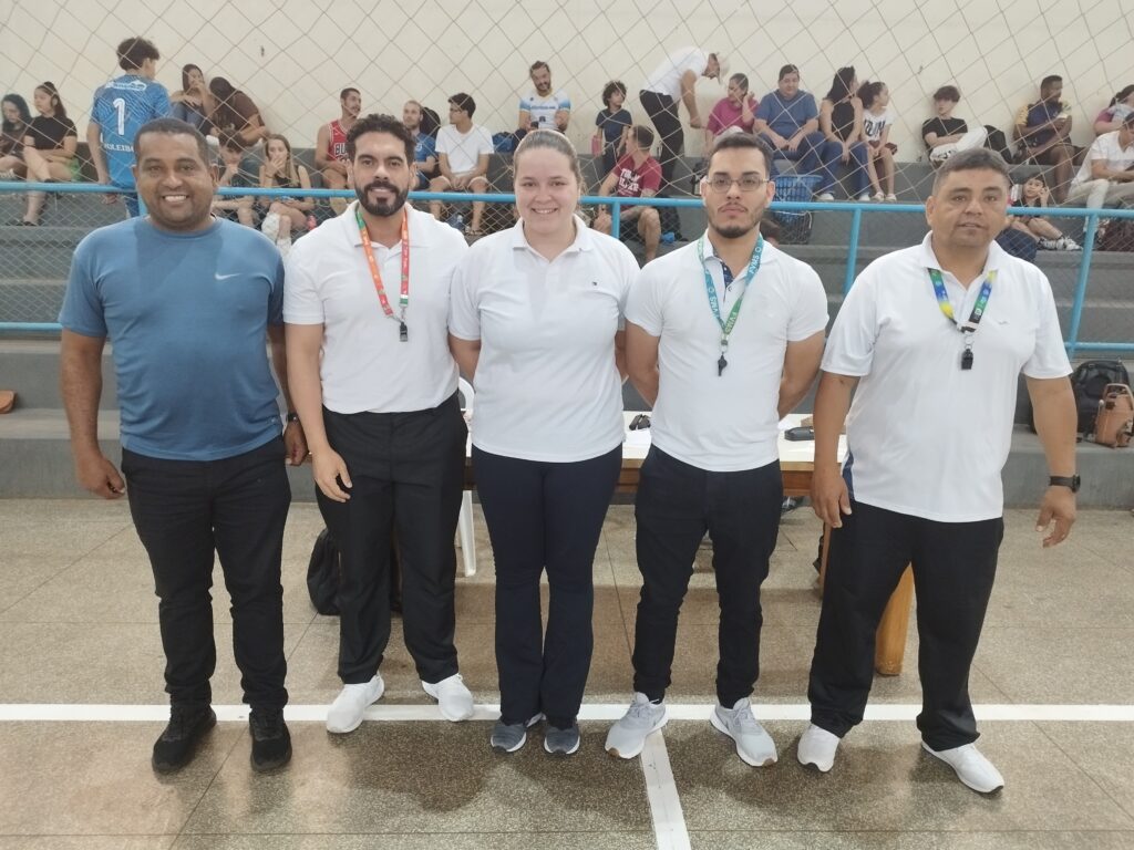 Vôlei masculino e feminino de Amambai está nas semifinais da Copa Conesul 2024