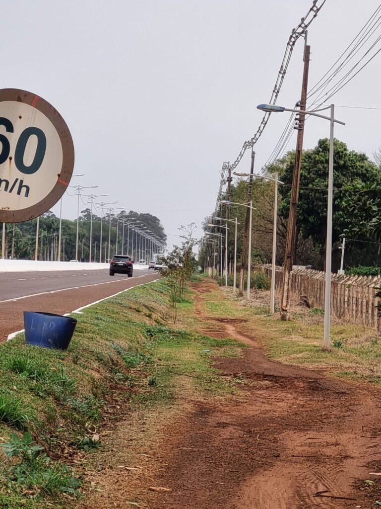 Lia Nogueira solicita manutenção urgente de ciclovia na Avenida Guaicurus, em Dourados