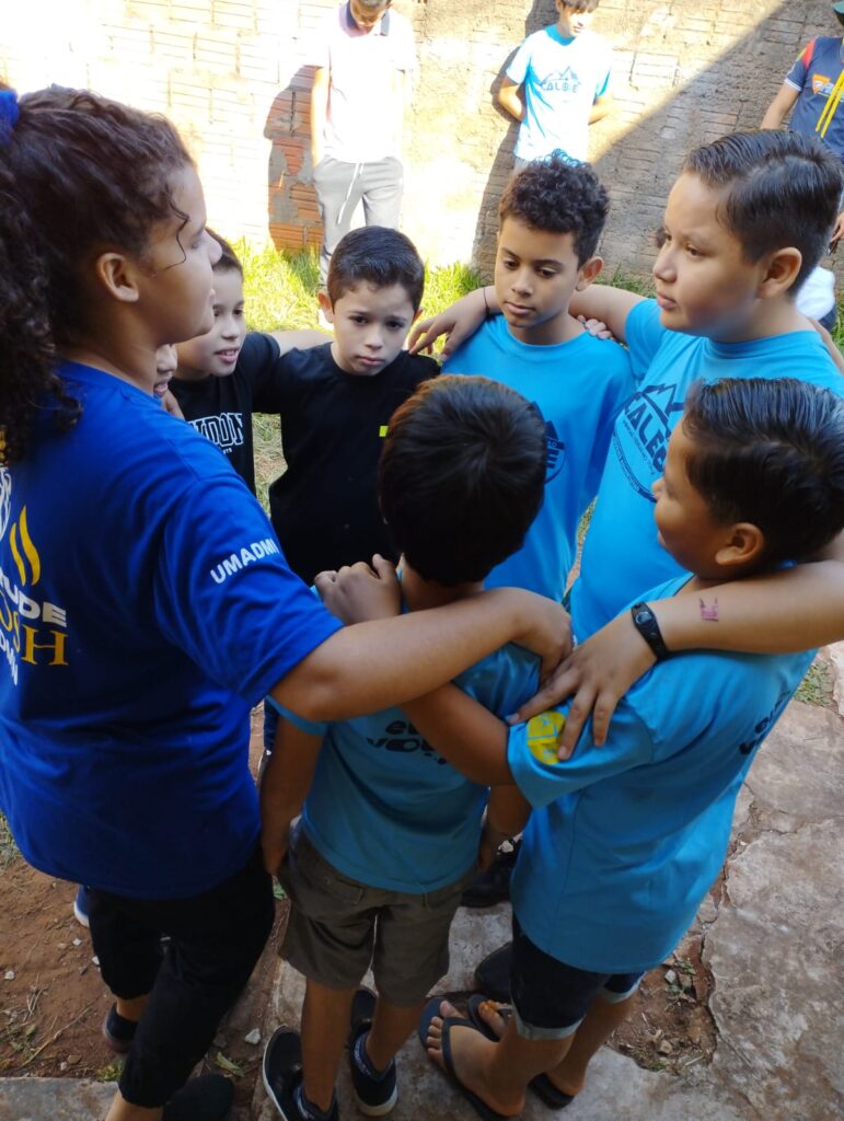 Amambai: Clube de Desbravadores promove gincana e venda de pastéis para arrecadar fundos