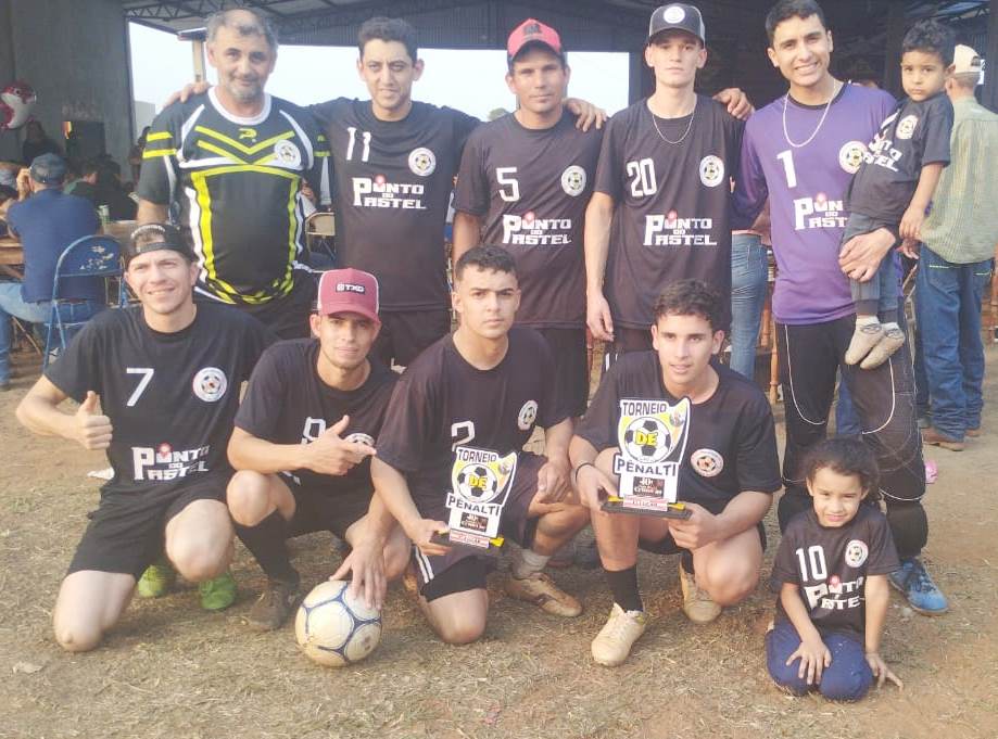 Equipes do Ponto do Pastel foram destaques no torneio de pênaltis da Festa de São Cristóvão em Amambai