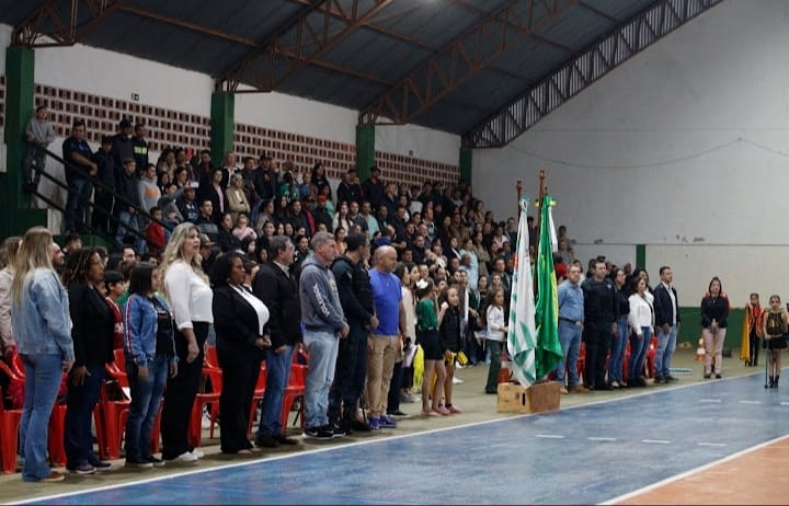 Jogos escolares de Sete Quedas registram recorde de público