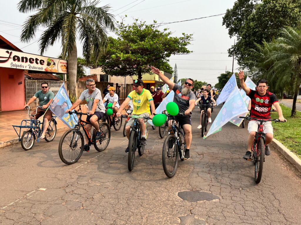 Coligação "Amambai Muito Mais para Você" realiza grande passeio ciclístico com apoio popular