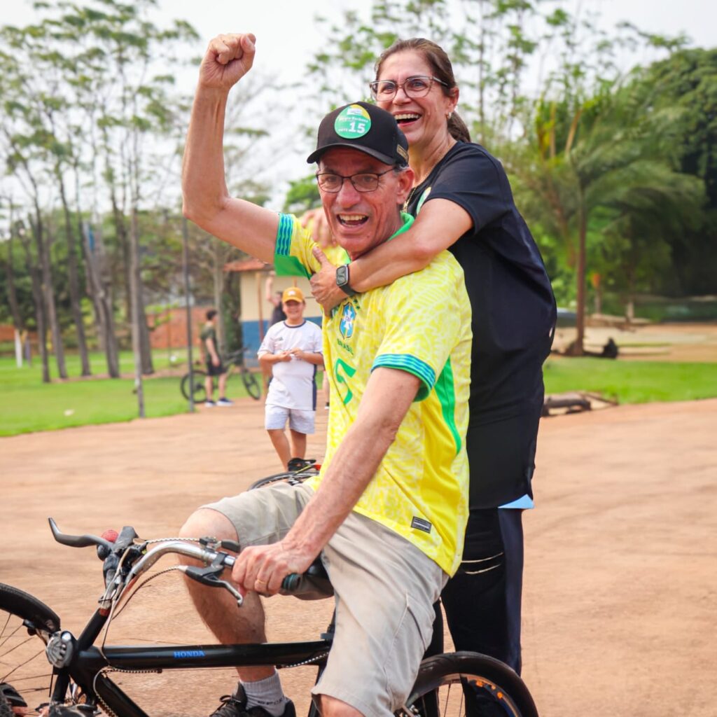 Coligação "Amambai Muito Mais para Você" realiza grande passeio ciclístico com apoio popular