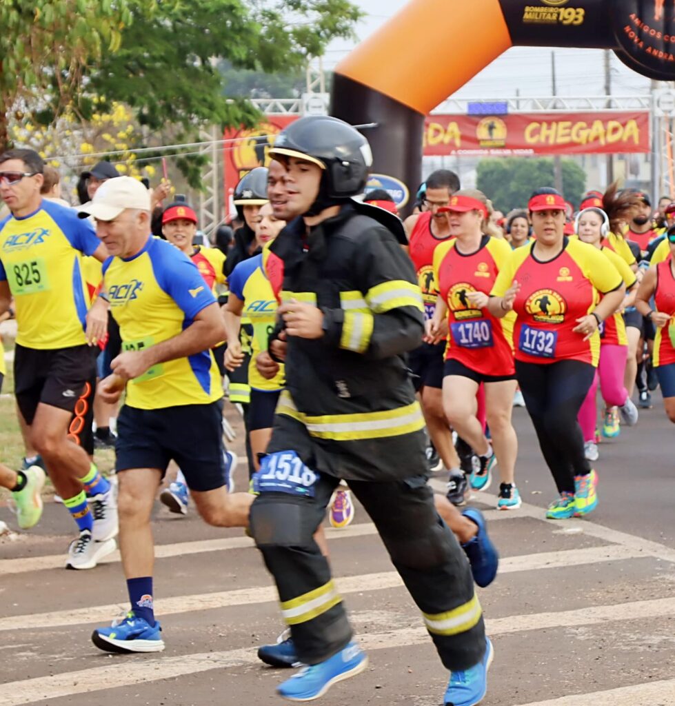 Bombeiros de Amambai são destaques em corrida pedestre em Nova Andradina