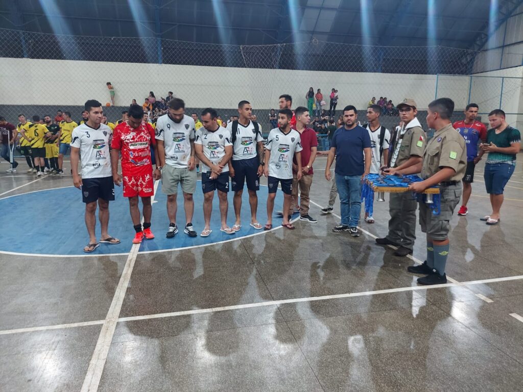 Fazenda Flamboyant faz 4x1 na final e é campeã da Copa Cidade de Futsal 2024 em Amambai