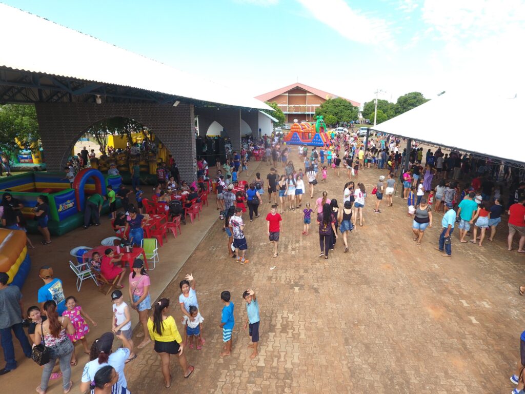 4ª edição da Praça da Alegria reúne aproximadamente 3 mil crianças na Praça João Francisco Lopes