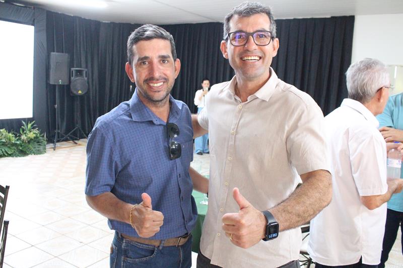 Roda de Conversa reuniu prefeitos e vice-prefeitos eleitos e reeleitos de 17 municípios em Amambai