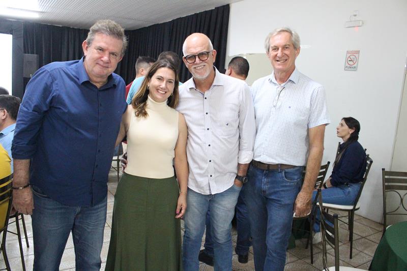 Roda de Conversa reuniu prefeitos e vice-prefeitos eleitos e reeleitos de 17 municípios em Amambai