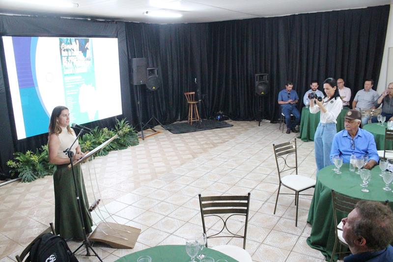 Roda de Conversa reuniu prefeitos e vice-prefeitos eleitos e reeleitos de 17 municípios em Amambai