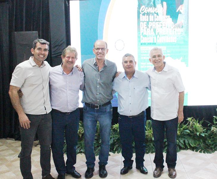 Roda de Conversa reuniu prefeitos e vice-prefeitos eleitos e reeleitos de 17 municípios em Amambai