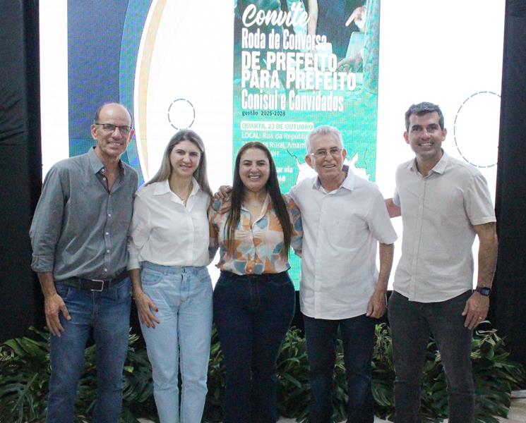 Roda de Conversa reuniu prefeitos e vice-prefeitos eleitos e reeleitos de 17 municípios em Amambai