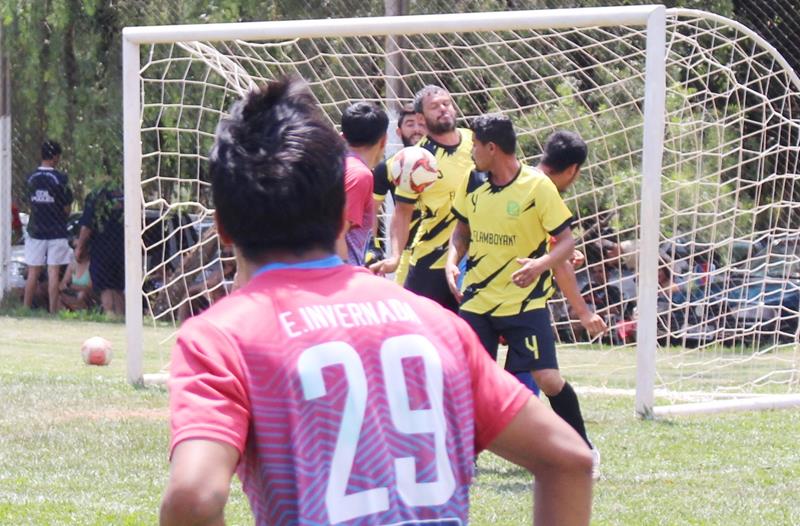 Fazenda Flamboyant/Intech Telecom faz 4x1 na final e é campeã da Copa Cidade Crepúsculo 2024 em Amambai