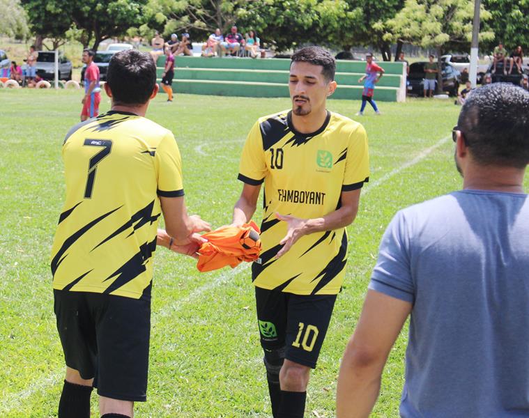 Final da Copa Cidade Crepúsculo de Futebol Suíço 2024 em Amambai