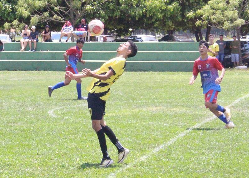 Final da Copa Cidade Crepúsculo de Futebol Suíço 2024 em Amambai