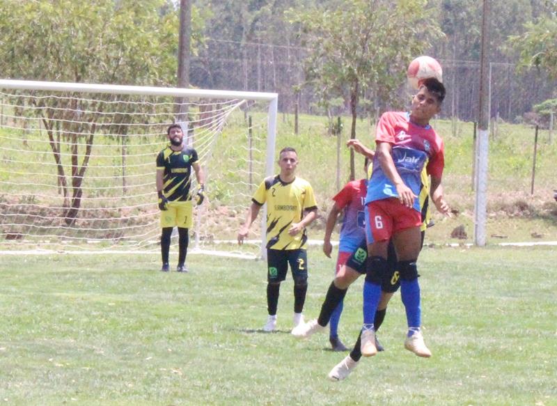 Final da Copa Cidade Crepúsculo de Futebol Suíço 2024 em Amambai