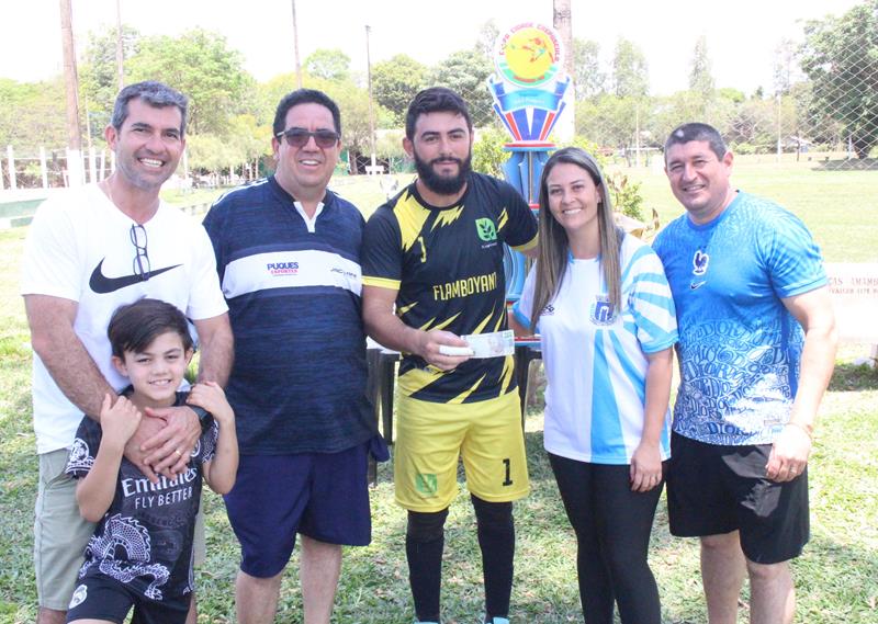 Fazenda Flamboyant/Intech Telecom faz 4x1 na final e é campeã da Copa Cidade Crepúsculo 2024 em Amambai