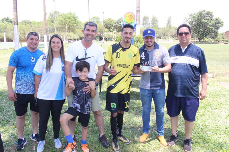 Fazenda Flamboyant/Intech Telecom faz 4x1 na final e é campeã da Copa Cidade Crepúsculo 2024 em Amambai