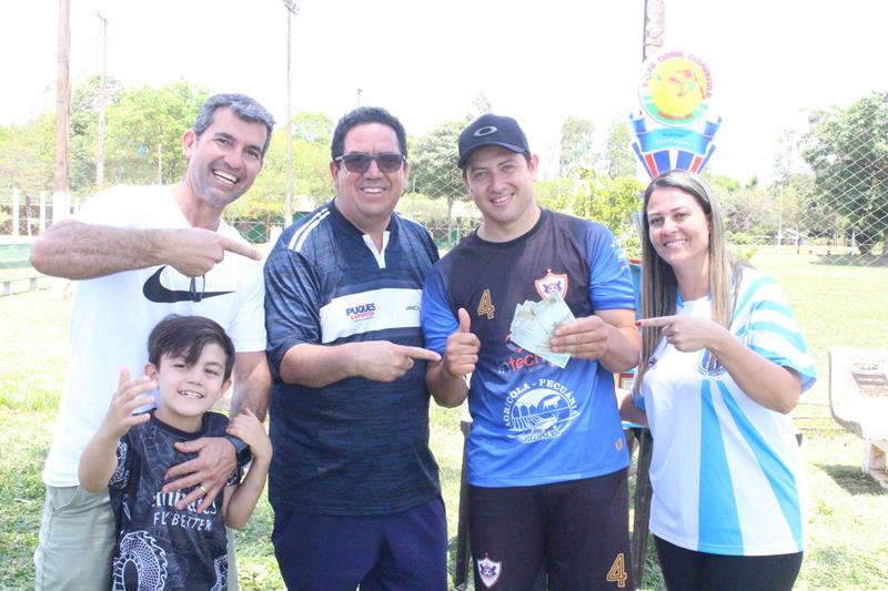 Fazenda Flamboyant/Intech Telecom faz 4x1 na final e é campeã da Copa Cidade Crepúsculo 2024 em Amambai