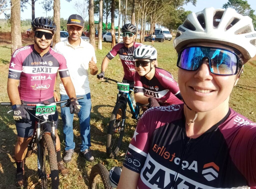 Amambaiense é vice-campeã em competição de Mountain Bike de dupla em Paranhos