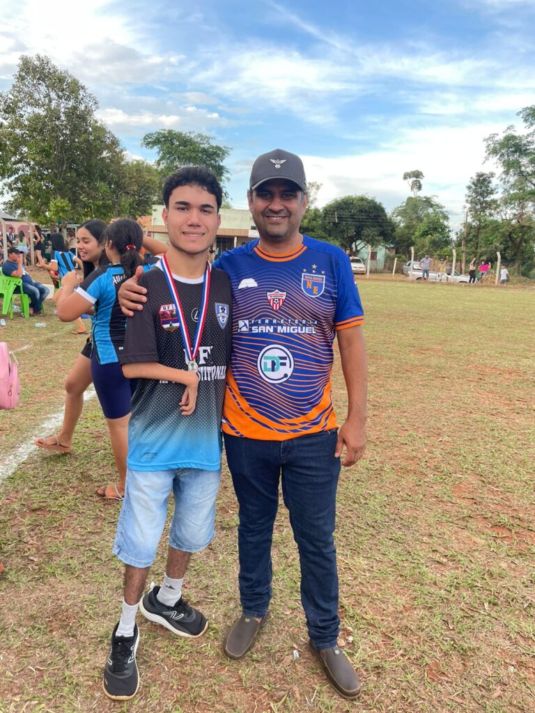 Em Ypejhú, Nueva Estrella invicto conquista o hexacampeonato da liga de futebol local