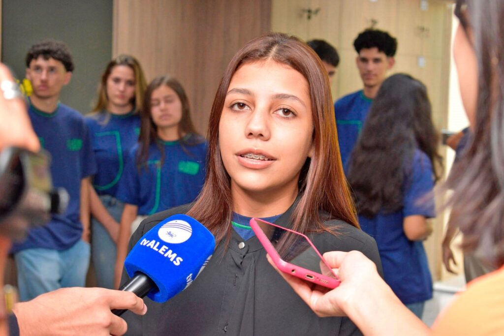 Projeto educacional em Paranhos prepara jovens para o exercício político consciente