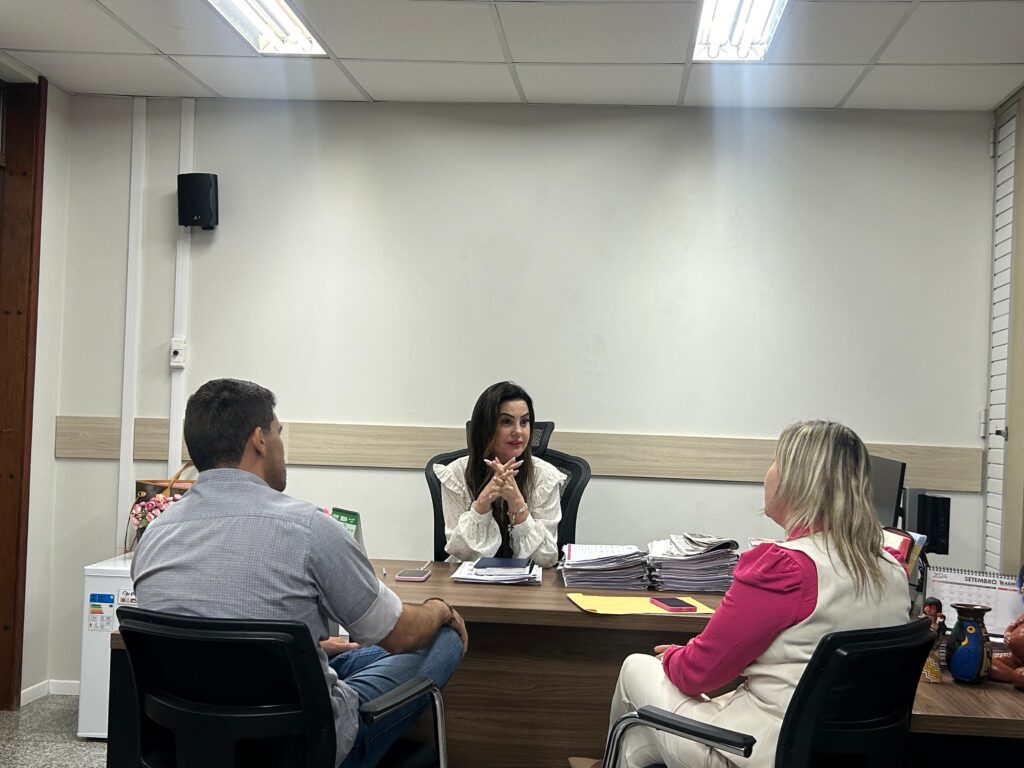 Janete Córdoba e Eder Pinzan cumprem agendas em Campo Grande na busca de recursos para Amambai