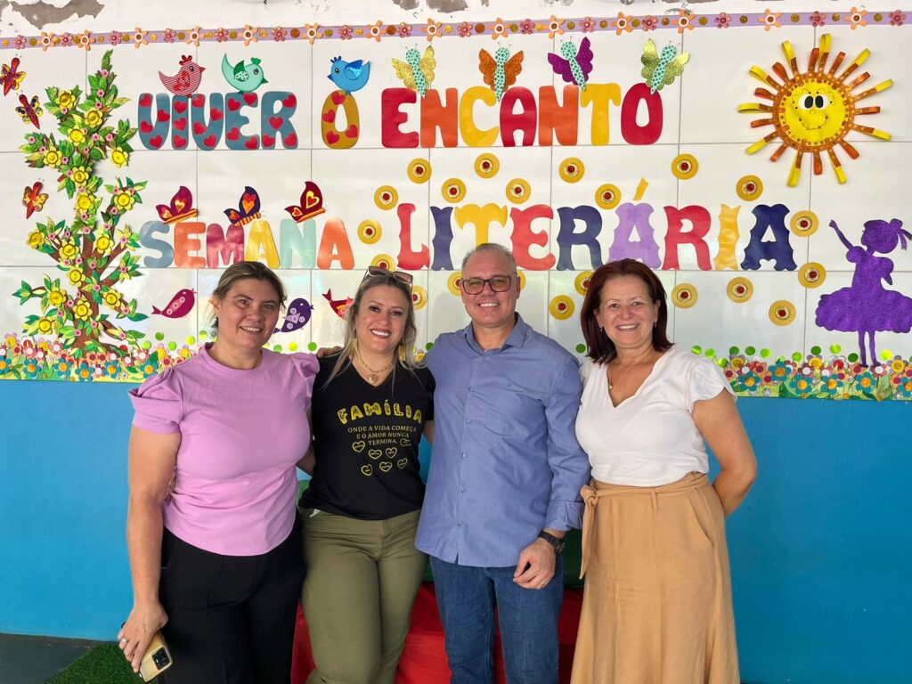 Amambai celebra a Semana Municipal da Leitura com contação de histórias e a presença de escritor na escola