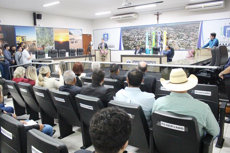 Prefeito, vice-prefeito e vereadores eleitos e reeleitos foram diplomados em Amambai