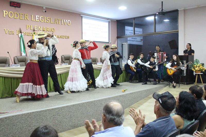 Sessão solene marcou entrega de Títulos de Cidadãos em Coronel Sapucaia