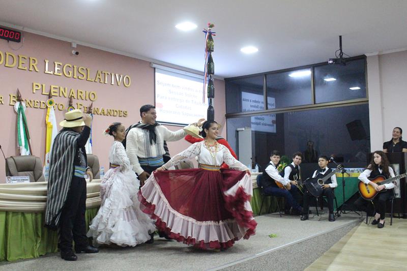 Sessão solene marcou entrega de Títulos de Cidadãos em Coronel Sapucaia