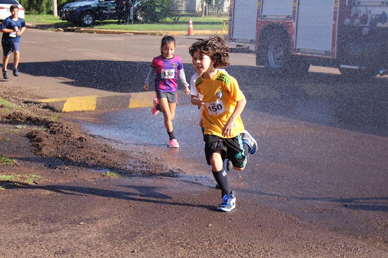 Atletas de Amambai e Iguatemi vencem a 1ª Corrida Heróis do Fogo em Amambai