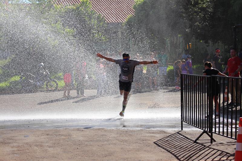 Atletas de Amambai e Iguatemi vencem a 1ª Corrida Heróis do Fogo em Amambai