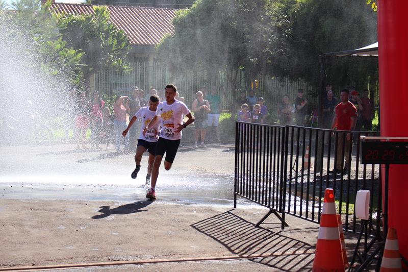 Atletas de Amambai e Iguatemi vencem a 1ª Corrida Heróis do Fogo em Amambai