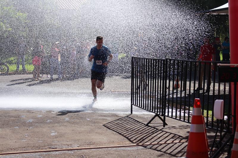 Atletas de Amambai e Iguatemi vencem a 1ª Corrida Heróis do Fogo em Amambai