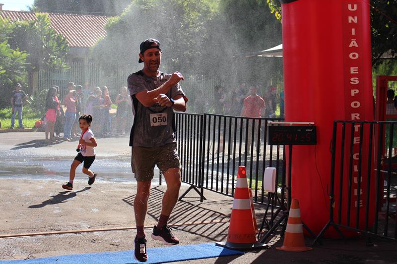 Atletas de Amambai e Iguatemi vencem a 1ª Corrida Heróis do Fogo em Amambai