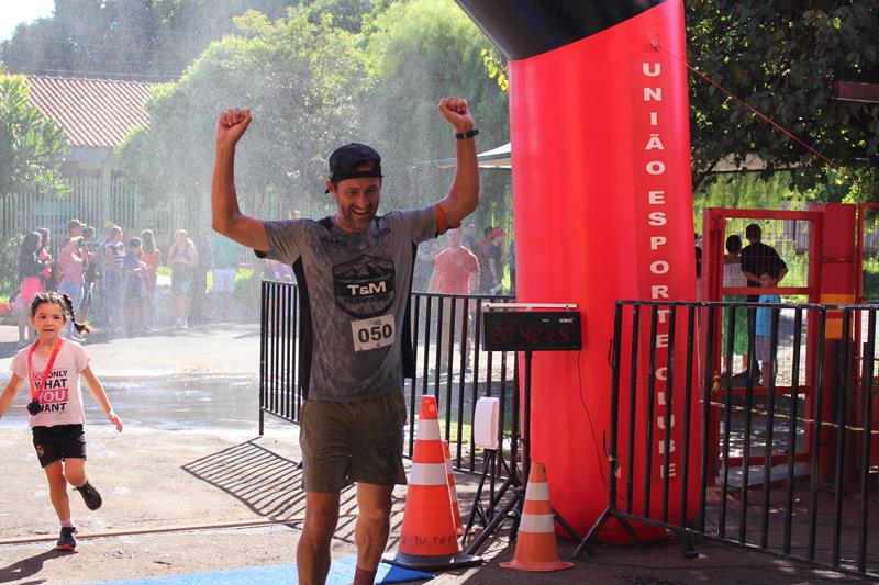 Atletas de Amambai e Iguatemi vencem a 1ª Corrida Heróis do Fogo em Amambai