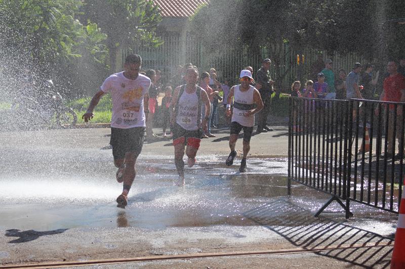 Atletas de Amambai e Iguatemi vencem a 1ª Corrida Heróis do Fogo em Amambai