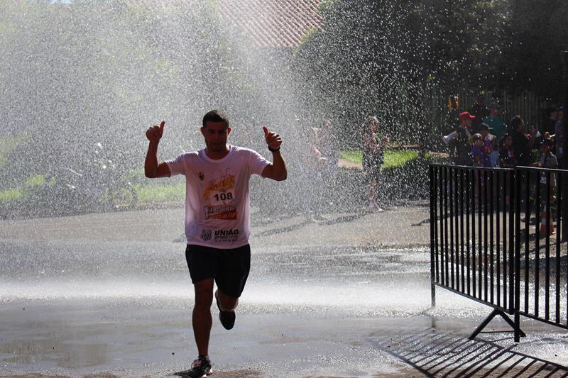 Atletas de Amambai e Iguatemi vencem a 1ª Corrida Heróis do Fogo em Amambai