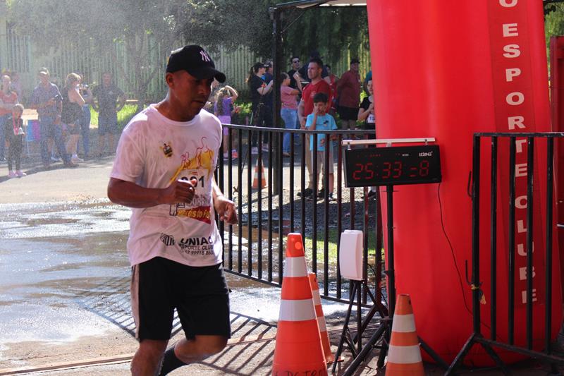 Atletas de Amambai e Iguatemi vencem a 1ª Corrida Heróis do Fogo em Amambai