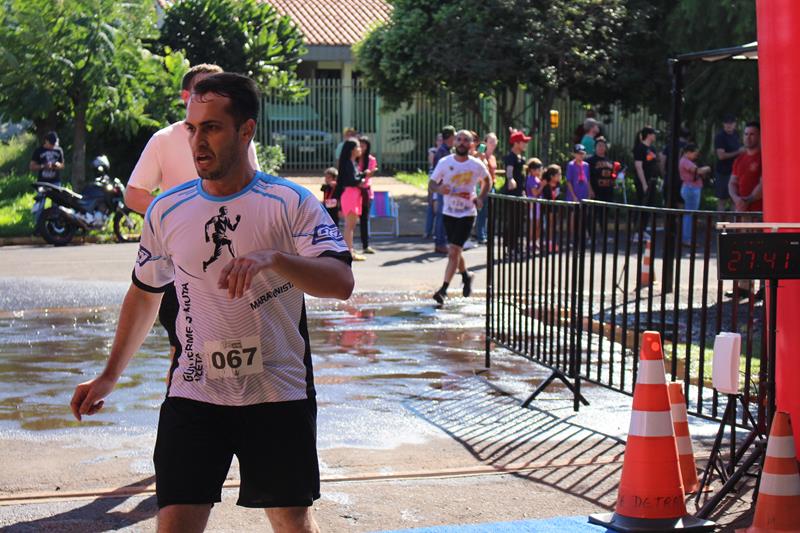 Atletas de Amambai e Iguatemi vencem a 1ª Corrida Heróis do Fogo em Amambai