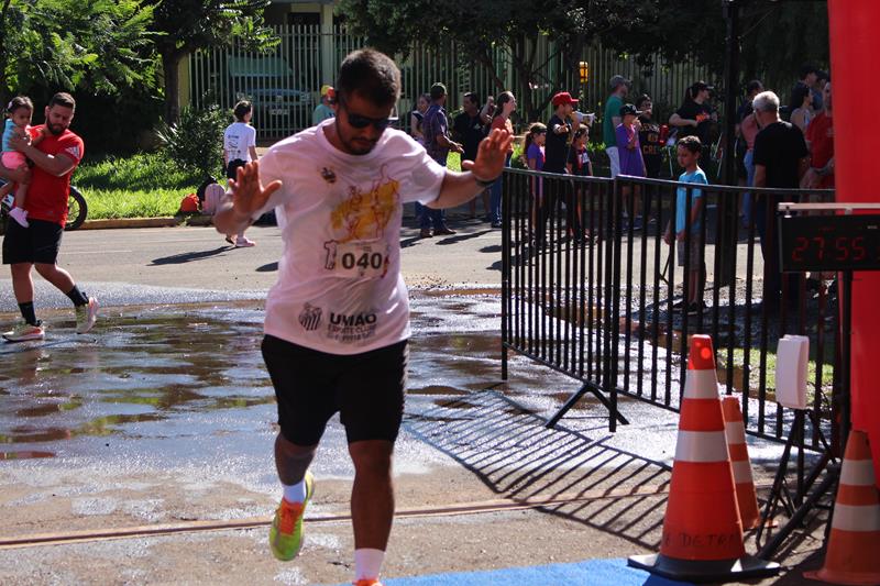 Atletas de Amambai e Iguatemi vencem a 1ª Corrida Heróis do Fogo em Amambai