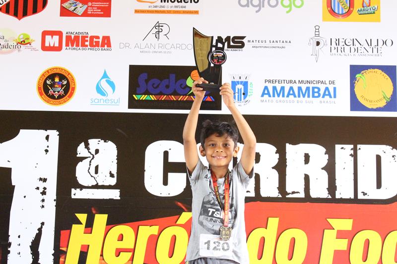 Atletas de Amambai e Iguatemi vencem a 1ª Corrida Heróis do Fogo em Amambai