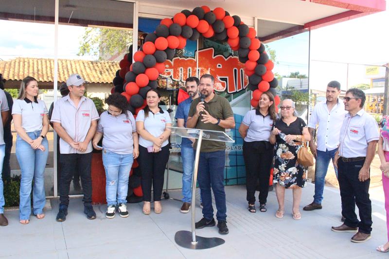 Empresa familiar de sucesso, Vidraçaria TemTem inaugura nova sede em Amambai